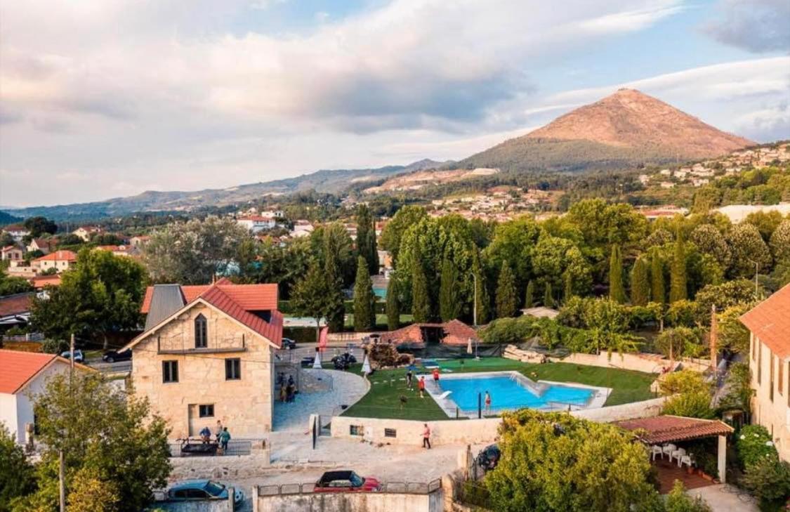 Casa Varzielas Holiday home *